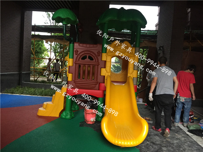 热烈祝贺我司牧云溪谷户外设施项目圆满验收