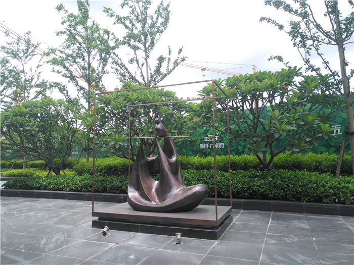 YY10-30抽象吹笛雕塑