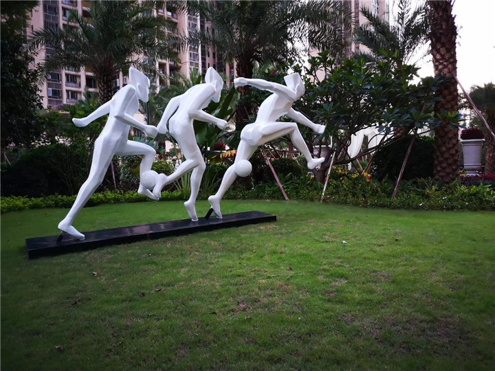 YY10-42跨越 运动雕塑组合